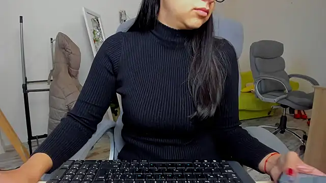 Snapshot of Tianiaa chatting on December 3, 2025, 7:41 am Tianiaa online show from December 3, 2025, 7:41 am