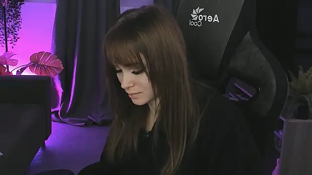 Snapshot of DakotaaJohnnson chatting on February 25, 2025, 11:48 pm DakotaaJohnnson online show from February 25, 2025, 11:48 pm