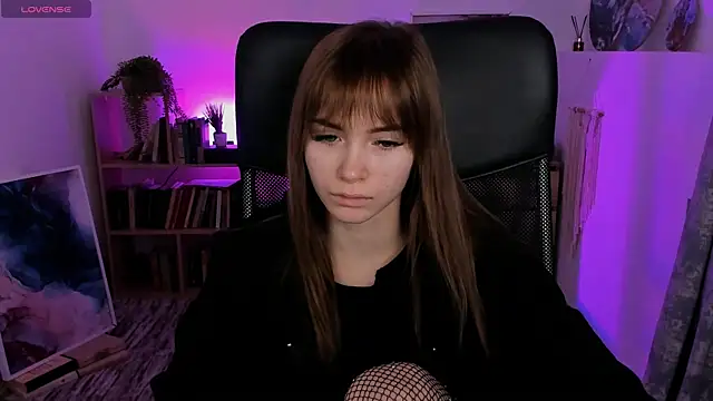 Snapshot of DakotaaJohnnson chatting on February 28, 2025, 5:26 am DakotaaJohnnson online show from February 28, 2025, 5:26 am