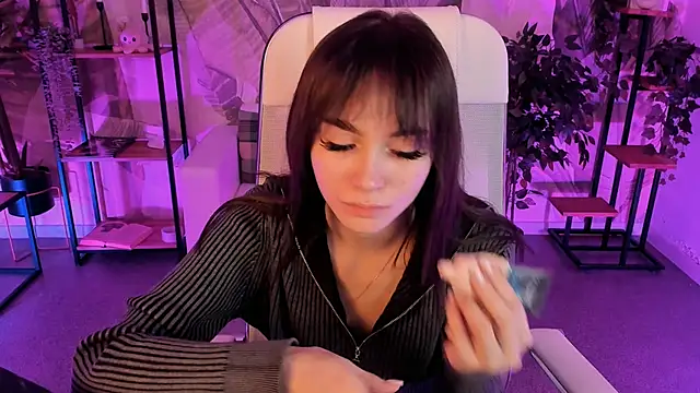 Snapshot of DakotaaJohnnson chatting on March 19, 2025, 11:39 am DakotaaJohnnson online show from March 19, 2025, 11:39 am