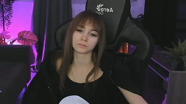 Snapshot of DakotaaJohnnson chatting on February 26, 2025, 3:03 am DakotaaJohnnson online show from February 26, 2025, 3:03 am