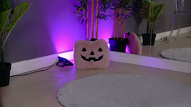 Snapshot of PatriciaSpice chatting on November 6, 2025, 5:33 am PatriciaSpice online show from November 6, 2025, 5:33 am