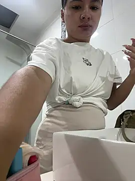 ValeriaOrtega online show from March 28, 2026, 11:33 am