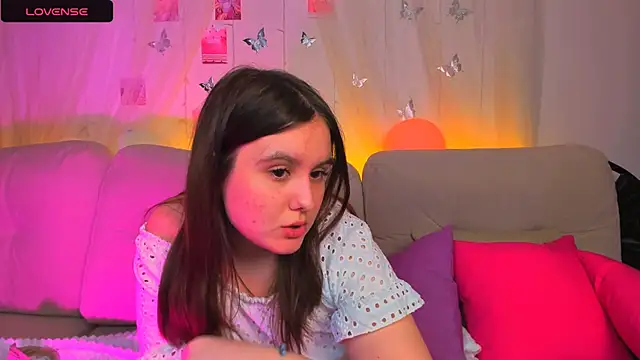 Snapshot of Chelsy_Berry chatting on February 1, 2025, 2:34 pm Chelsy Berry online show from February 1, 2025, 2:34 pm