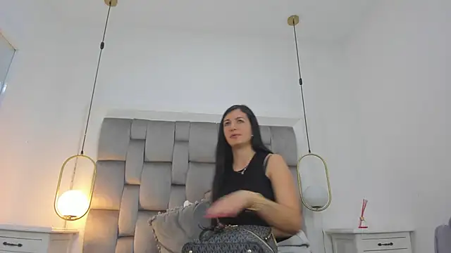 Snapshot of sofhia_daniels chatting on March 21, 2025, 12:17 pm sofhia daniels online show from March 21, 2025, 12:17 pm
