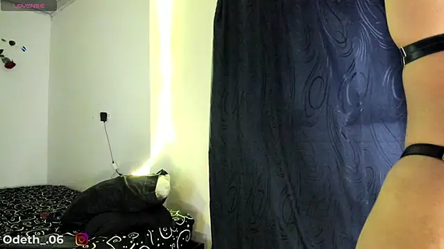 Snapshot of Odeth_ chatting on November 17, 2025, 3:10 am Odeth online show from November 17, 2025, 3:10 am