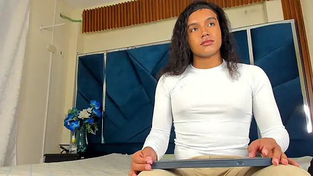 DanteAndKyle online show from December 1, 2025, 10:43 pm