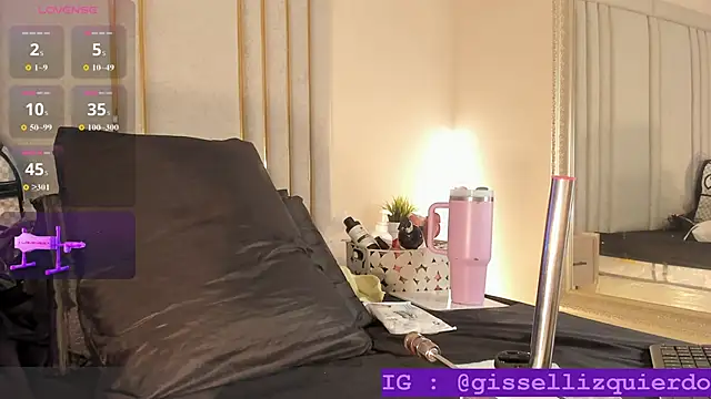 Liincostelloo online show from December 4, 2025, 7:46 pm