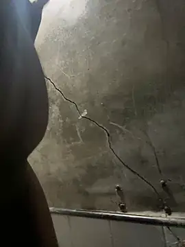 hireom55 online show from January 23, 2025, 6:45 pm