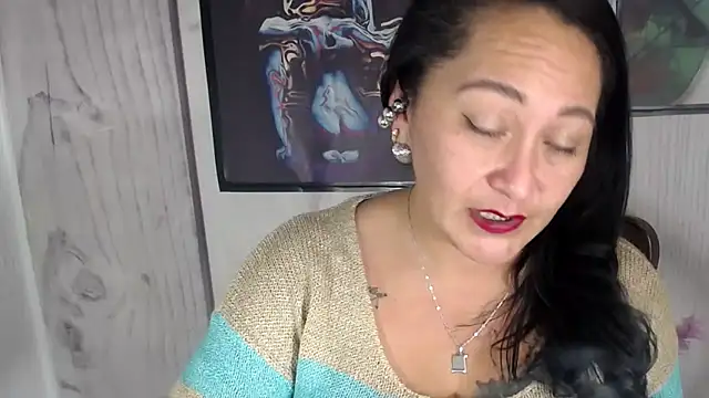 JULIANAWET69 online show from October 22, 2025, 3:28 am