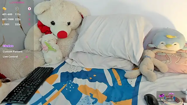 cute dani01 online show from November 10, 2025, 8:36 pm