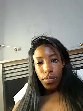 melangelo17 online show from February 24, 2025, 11:21 am