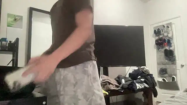 Snapshot of ryan_28747 chatting on November 26, 2025, 7:30 am ryan 28747 online show from November 26, 2025, 7:30 am