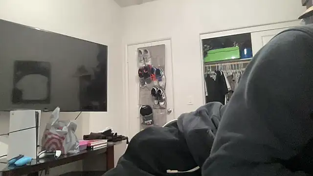 Snapshot of ryan_28747 chatting on March 15, 2025, 7:31 am ryan 28747 online show from March 15, 2025, 7:31 am