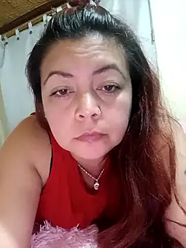 Snapshot of queencarlota82 chatting on March 20, 2025, 1:35 am queencarlota82 online show from March 20, 2025, 1:35 am
