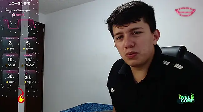 Snapshot of Alan_red chatting on March 22, 2025, 2:37 am Alan red online show from March 22, 2025, 2:37 am