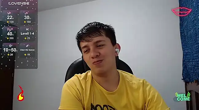 Snapshot of Alan_red chatting on February 19, 2025, 2:12 am Alan red online show from February 19, 2025, 2:12 am