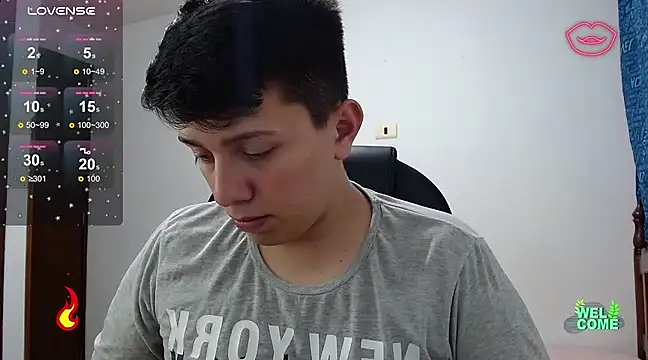 Snapshot of Alan_red chatting on March 10, 2025, 4:49 am Alan red online show from March 10, 2025, 4:49 am