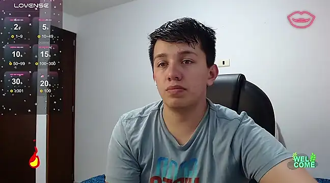 Snapshot of Alan_red chatting on March 23, 2025, 2:37 am Alan red online show from March 23, 2025, 2:37 am