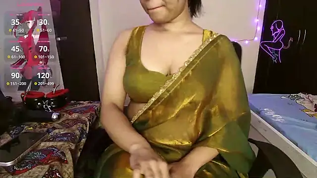 night queen07 online show from November 14, 2025, 9:13 am