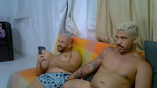 grossocalibre20 online show from November 23, 2025, 12:09 am