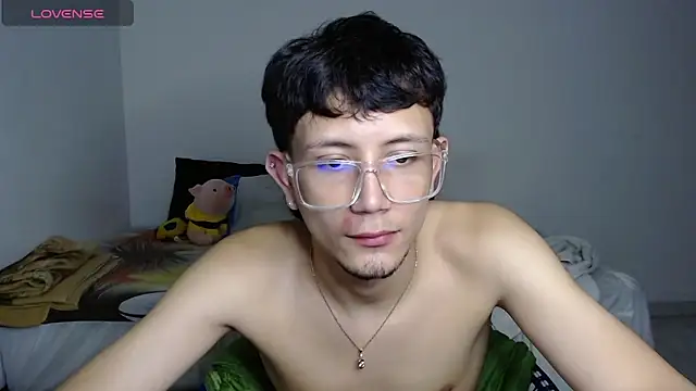 Snapshot of cute_mathew chatting on March 11, 2025, 11:26 pm cute mathew online show from March 11, 2025, 11:26 pm