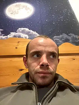 Snapshot of wyattstone chatting on September 8, 2025, 10:20 pm wyattstone online show from September 8, 2025, 10:20 pm