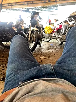 Avila67 online show from December 2, 2025, 1:35 pm