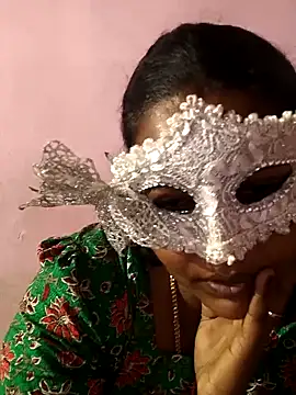 Snapshot of Tamil_queenbaby chatting on November 21, 2025, 12:53 am Tamil queenbaby online show from November 21, 2025, 12:53 am