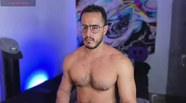 Snapshot of Fenrir_flirt chatting on January 29, 2025, 11:35 pm Fenrir flirt online show from January 29, 2025, 11:35 pm