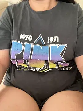 Snapshot of haskadin chatting on November 5, 2025, 8:28 am haskadin online show from November 5, 2025, 8:28 am