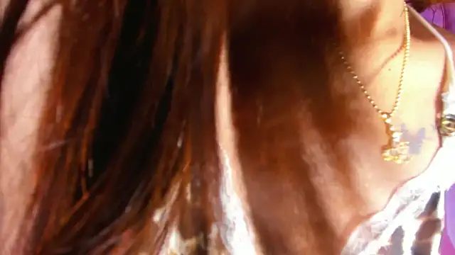 Snapshot of emili_clark chatting on October 26, 2025, 4:57 am emili clark online show from October 26, 2025, 4:57 am