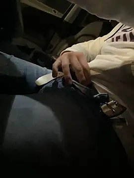 Greeneyes0820 online show from February 26, 2025, 9:31 pm