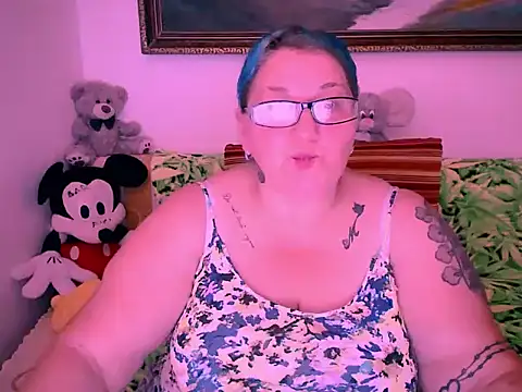 Snapshot of Marryllunax chatting on October 9, 2025, 7:58 pm Marryllunax online show from October 9, 2025, 7:58 pm