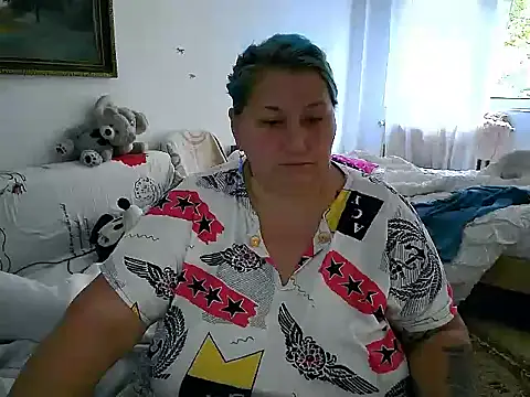 Snapshot of Marryllunax chatting on September 10, 2025, 6:56 am Marryllunax online show from September 10, 2025, 6:56 am