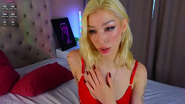 Snapshot of SallyCha chatting on November 23, 2025, 7:51 am SallyCha online show from November 23, 2025, 7:51 am