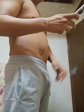 LuisMex1998 online show from December 19, 2025, 8:38 am