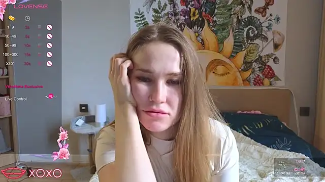 Snapshot of DianaShermy chatting on December 16, 2025, 10:08 am DianaShermy online show from December 16, 2025, 10:08 am