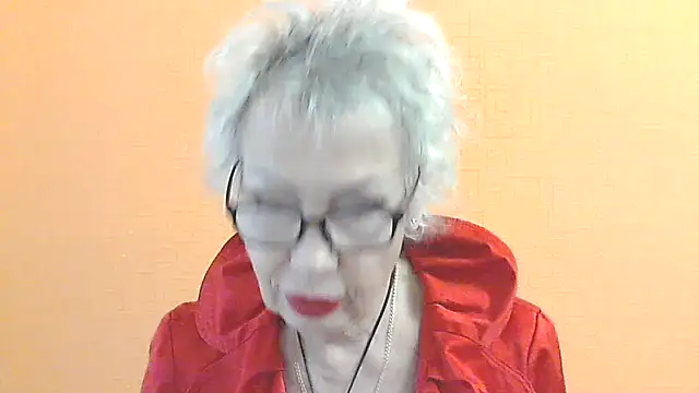 Snapshot of NessyJenixs chatting on October 18, 2025, 6:48 am NessyJenixs online show from October 18, 2025, 6:48 am