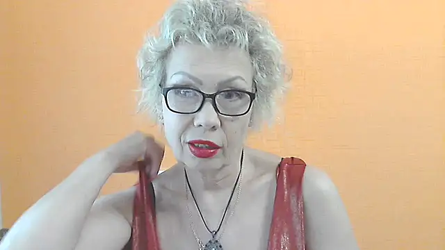 Snapshot of NessyJenixs chatting on May 28, 2026, 1:17 pm NessyJenixs online show from May 28, 2026, 1:17 pm