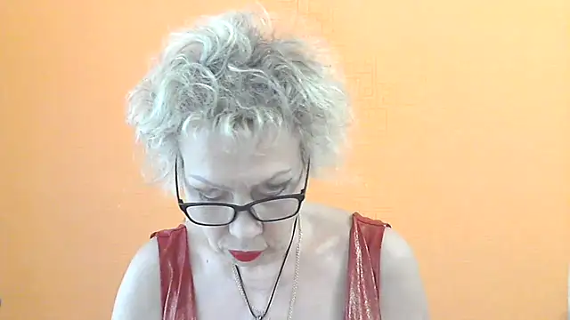 Snapshot of NessyJenixs chatting on May 29, 2026, 1:06 pm NessyJenixs online show from May 29, 2026, 1:06 pm