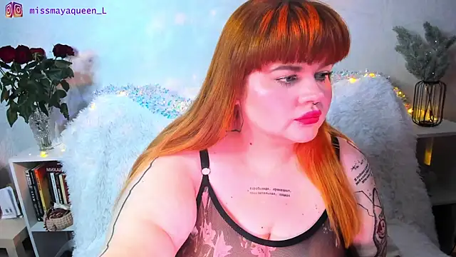 Snapshot of missmayaqueen chatting on December 17, 2025, 5:01 am missmayaqueen online show from December 17, 2025, 5:01 am