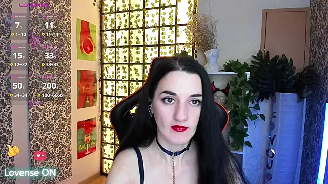 JessicaAlfo online show from April 13, 2026, 2:26 am