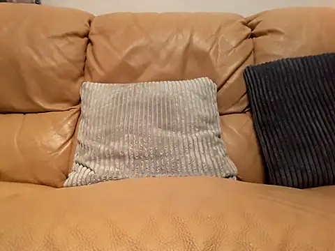 Berniwix2 online show from February 21, 2026, 5:31 am