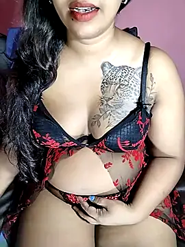 Snapshot of Sexy-Monikaa chatting on May 10, 2026, 11:06 pm Sexy-Monikaa online show from May 10, 2026, 11:06 pm
