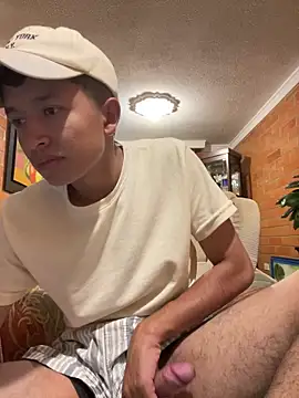 sebaxx8  online show from February 10, 2025, 4:08 am