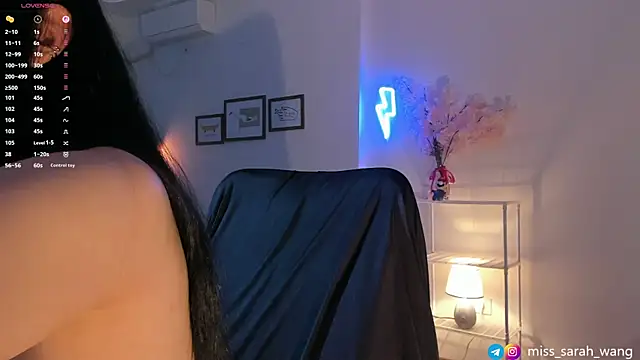 Snapshot of sarah_wang chatting on May 27, 2026, 4:25 pm sarah wang online show from May 27, 2026, 4:25 pm