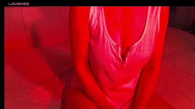 sweetchani666 online show from April 4, 2026, 2:56 pm