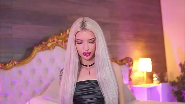 Juicy Jessye online show from March 17, 2025, 8:51 pm