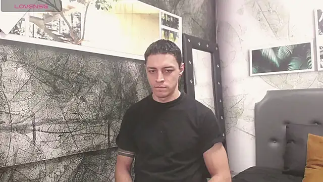 Frank Millers online show from March 12, 2025, 5:49 pm